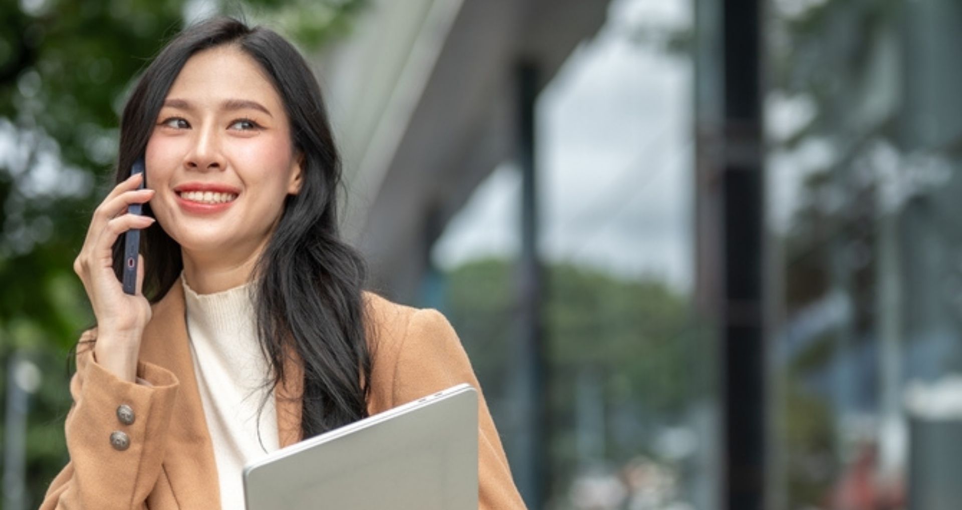 woman_corporate_banner